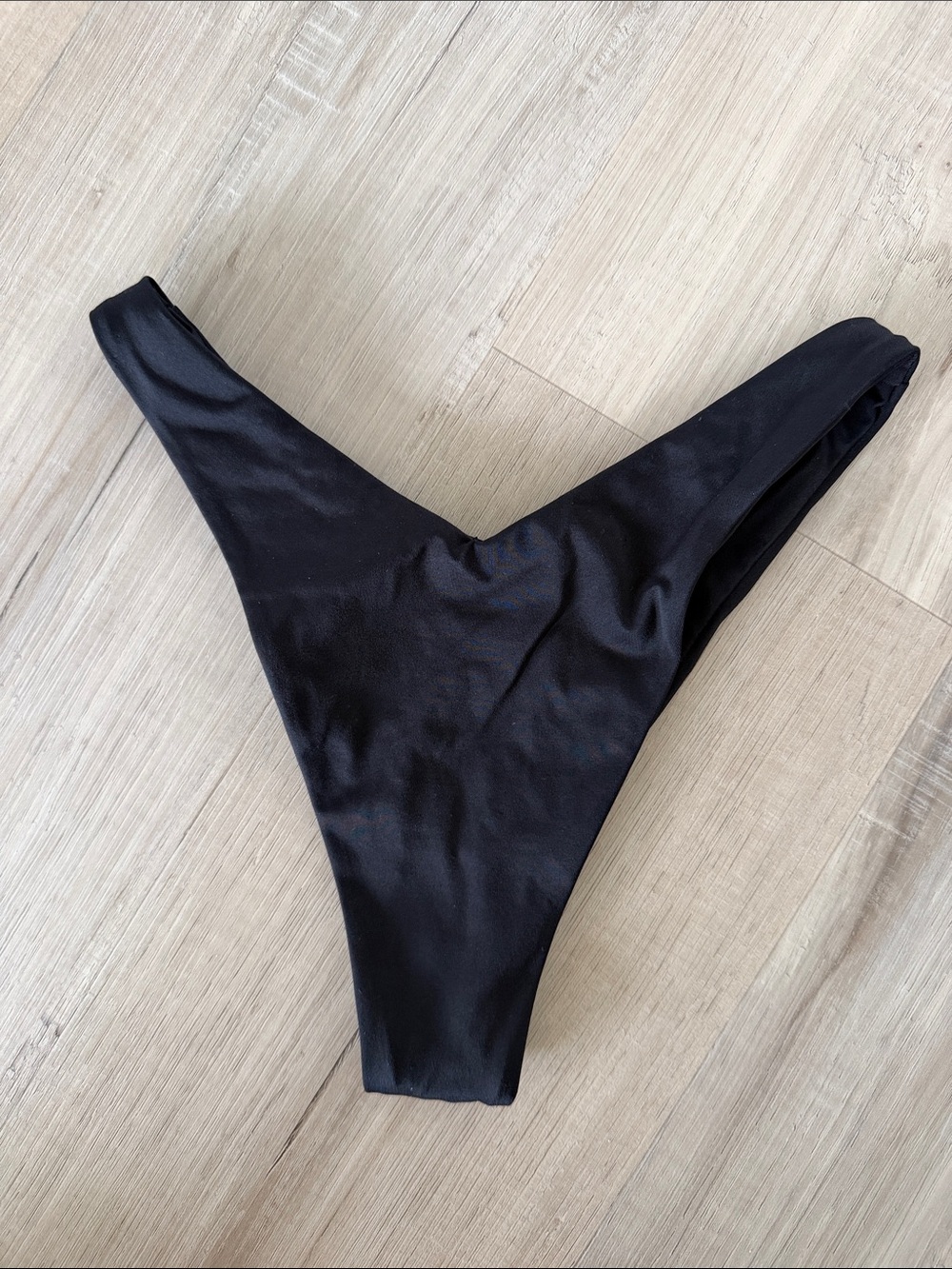 Jessica bottoms in black
